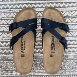 Black Yao Birkenstocks